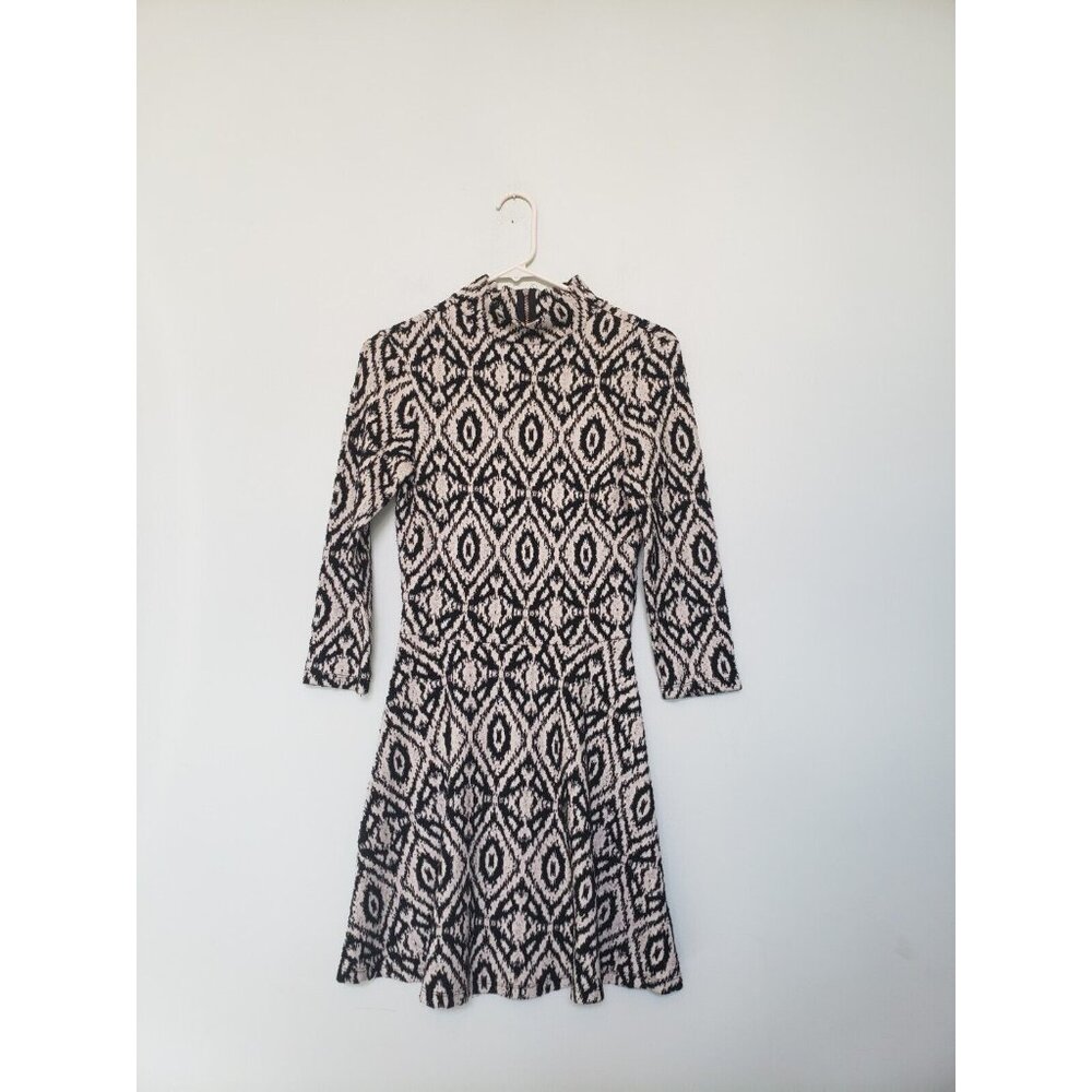 H&M Womens S Black Geometric Skater Mini Knit Dress Mock Turtleneck 3/4 Sleeve